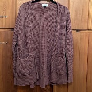 Women mauve cardigan with pockets